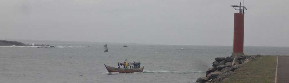 lighthouse-boat-ghana