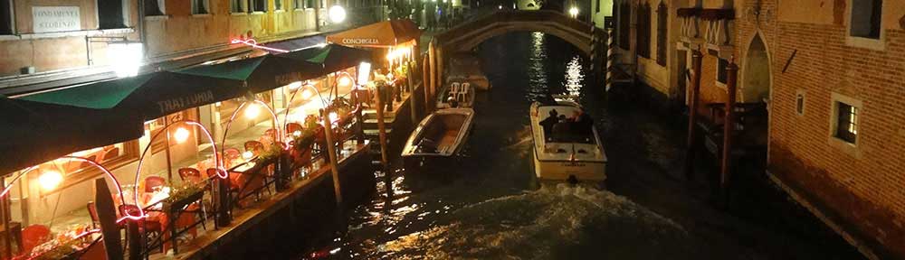 venice-by-night-4